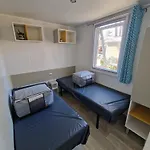 مكان تخييم Mobil 6 Personnes 5 Etoiles