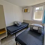 Mobil 6 Personnes 5 Etoiles مكان تخييم *