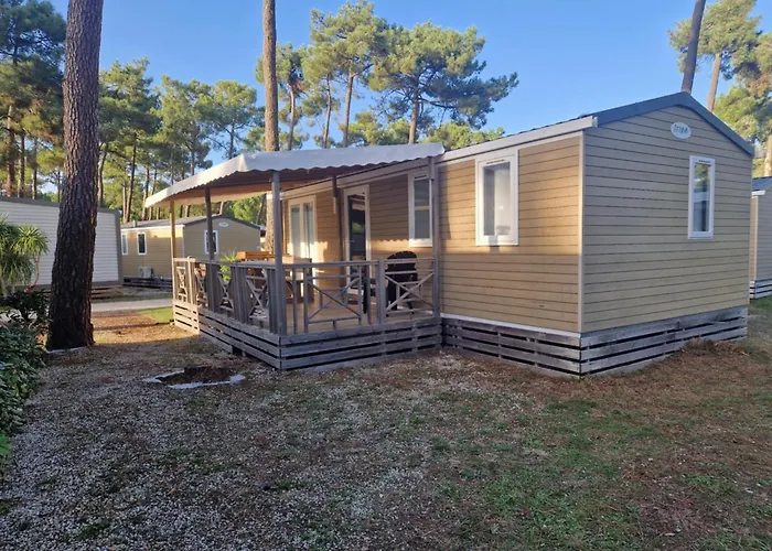 Mobil 6 Personnes 5 Etoiles مونتالفيت لو بين